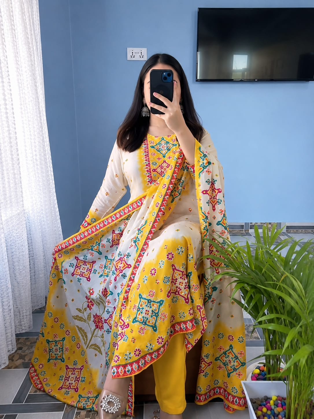 Three - Piece Set Code - 1002